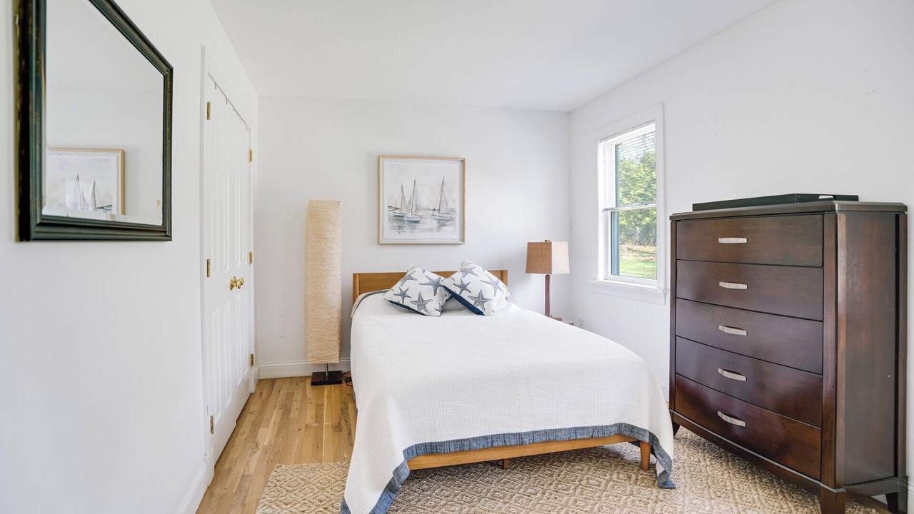 Photo of Bedroom in Northwest Harbor