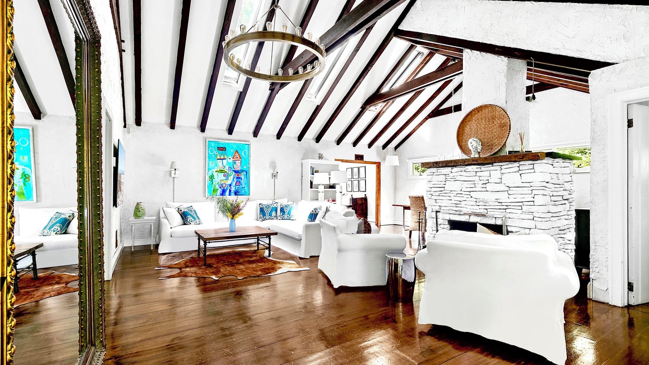 Photo of Livingroom in Noyack