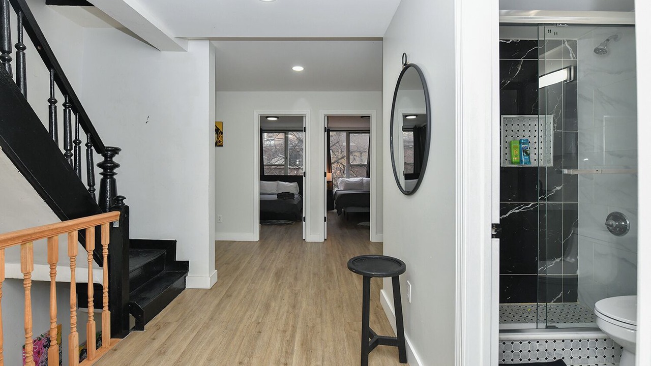 Photo of Bedroom in Sutton Place