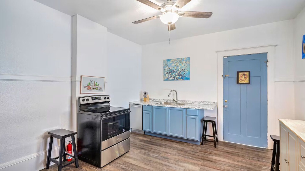 Photo of Kitchen in Mid-City