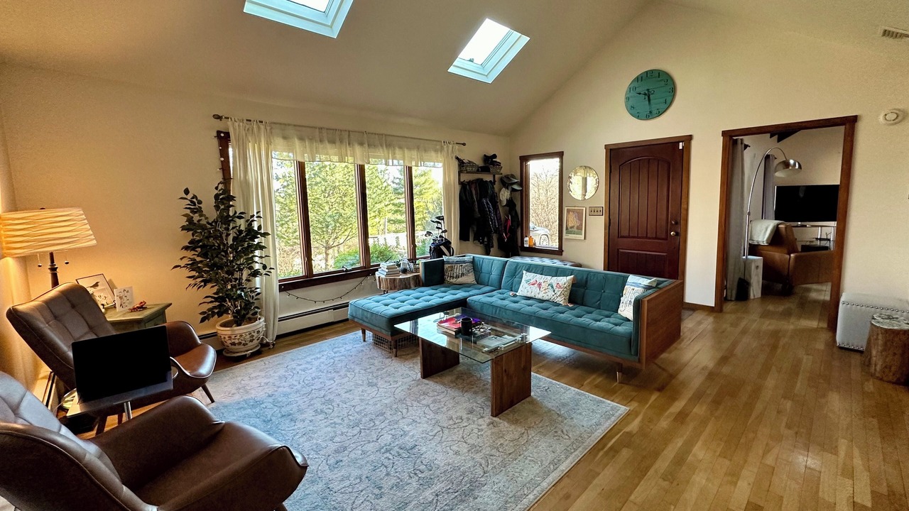 Photo of Livingroom in Mount Kisco