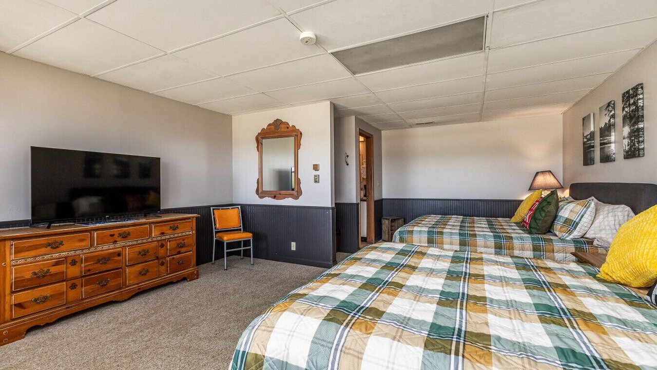 Photo of Bedroom in Apple River