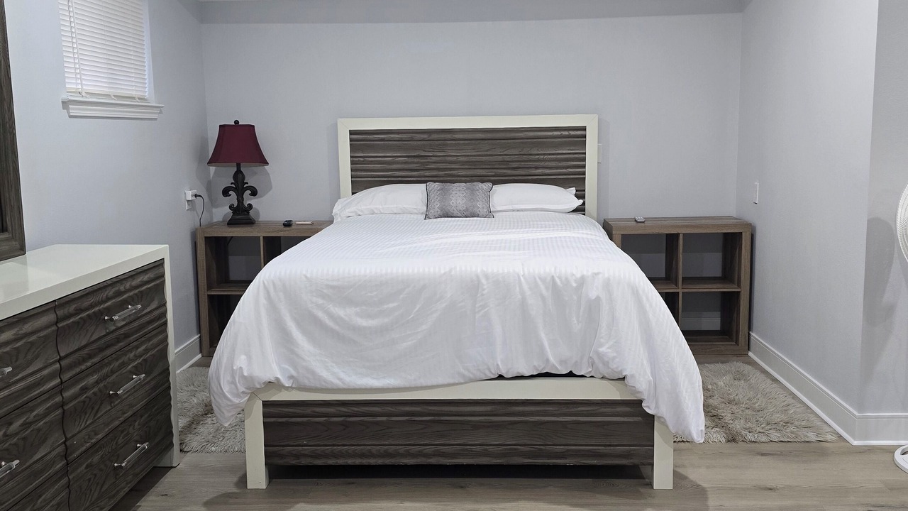 Photo of Bedroom in Kenner - Louis Armstrong International Airport