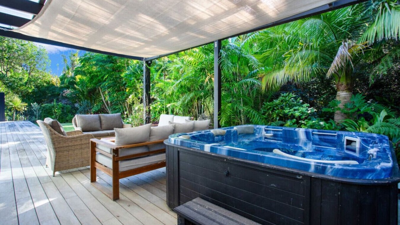 Photo of Outdoor in Murrays Bay