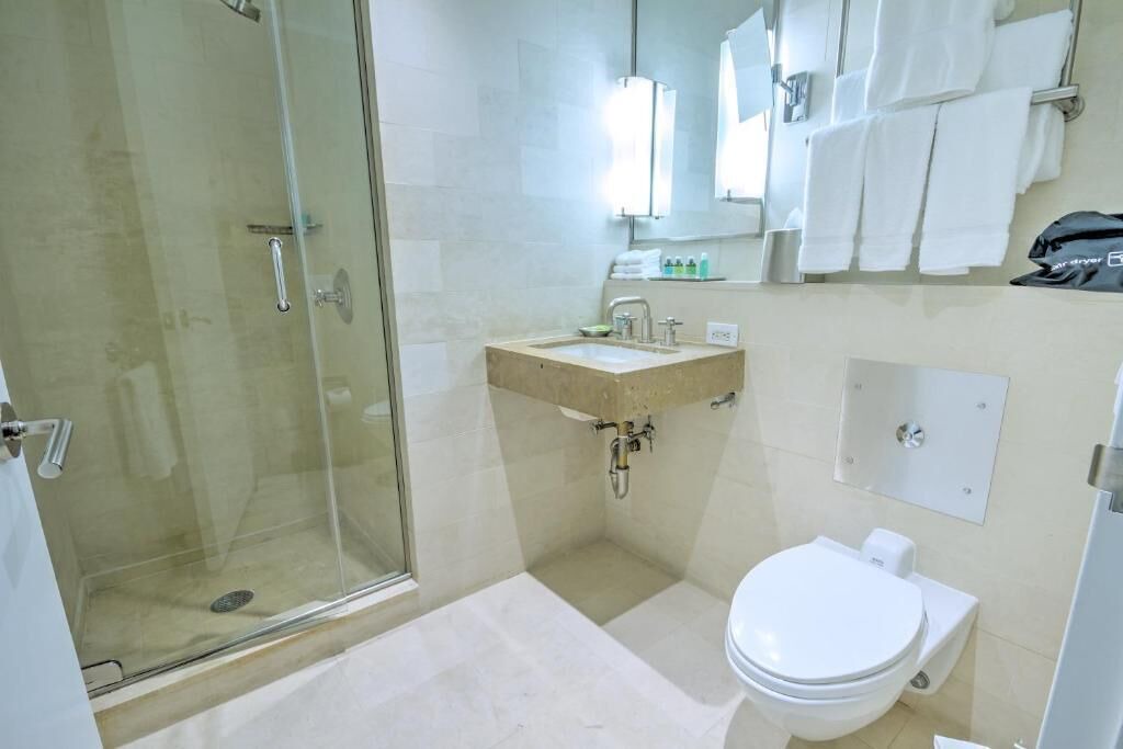 Photo of Bathroom in Turtle Bay
