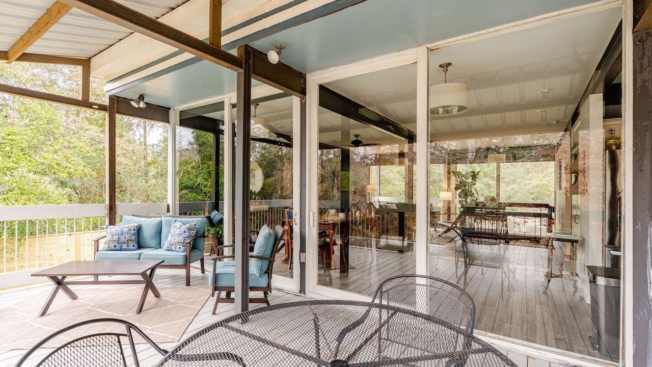 Photo of Patio Balcony in Covington