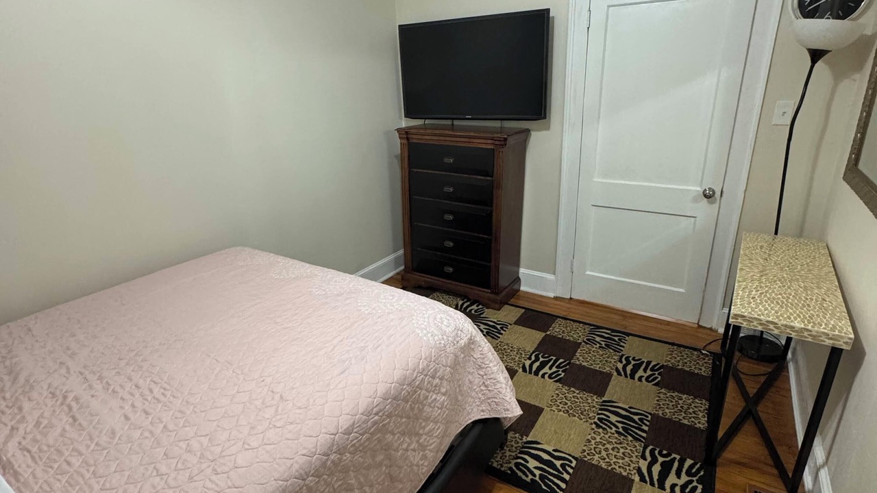 Photo of Bedroom in Newell