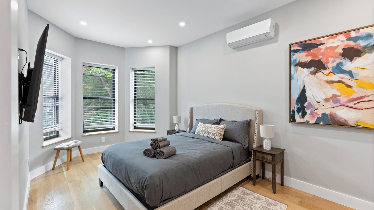 Photo of Bedroom in Crown Heights