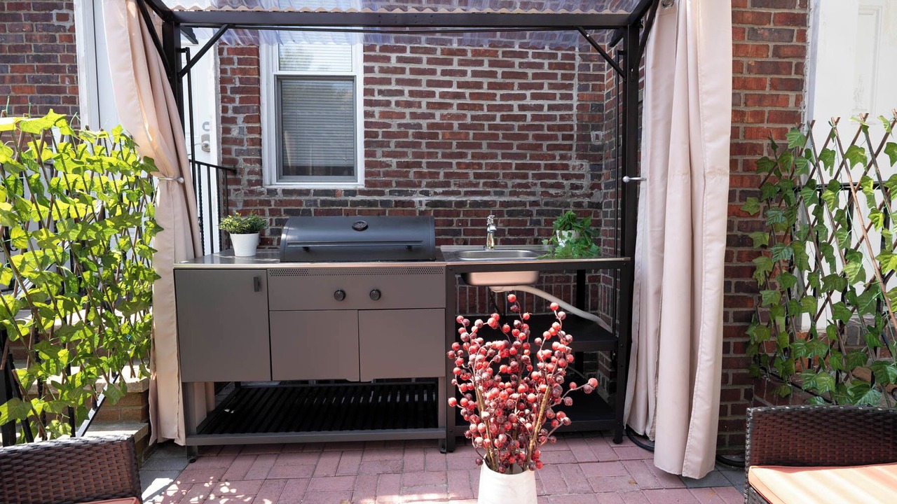 Photo of Patio Balcony in Queens