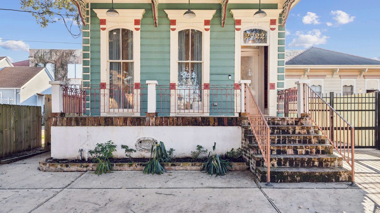 Photo of Outdoor in Mid-City