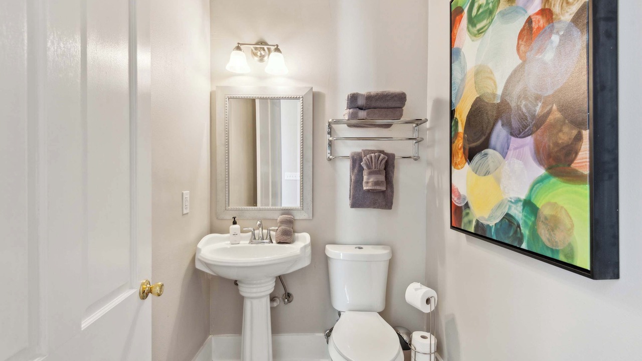 Photo of Bathroom in Mid-City