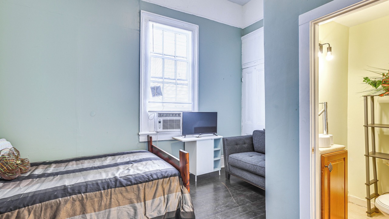 Photo of Bedroom in Faubourg Lafayette