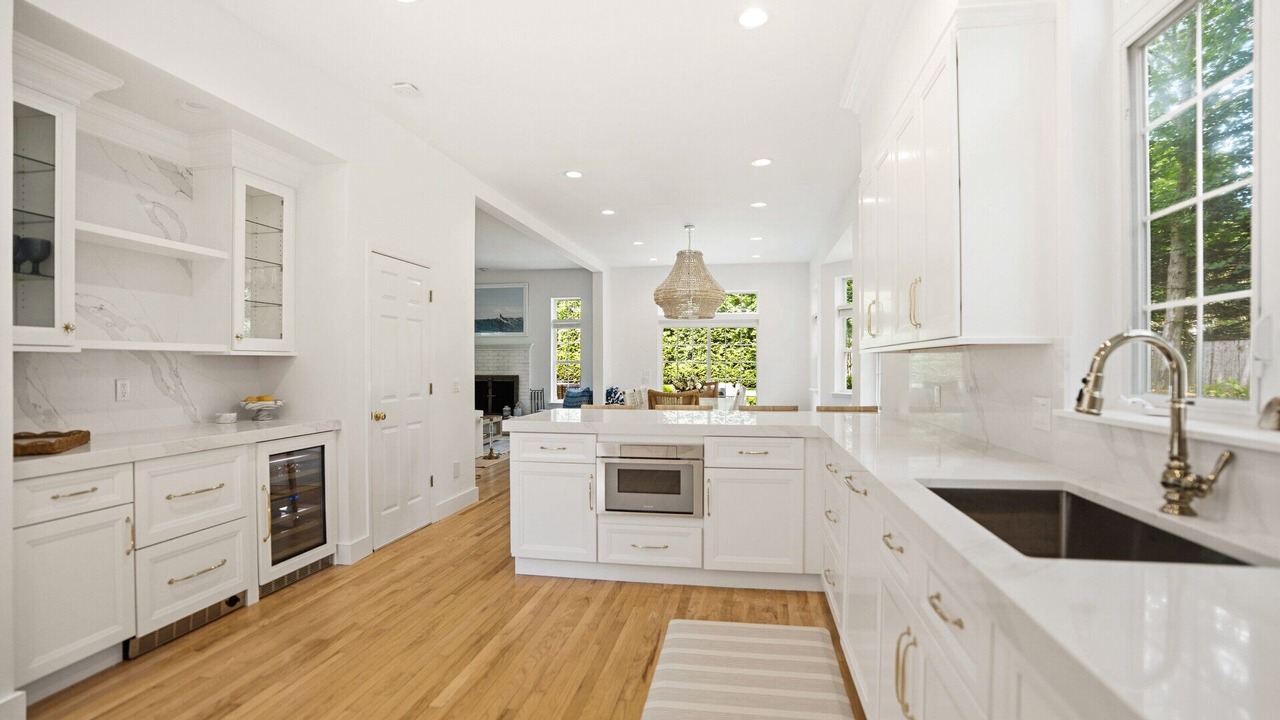 Photo of Kitchen in Northwest Harbor