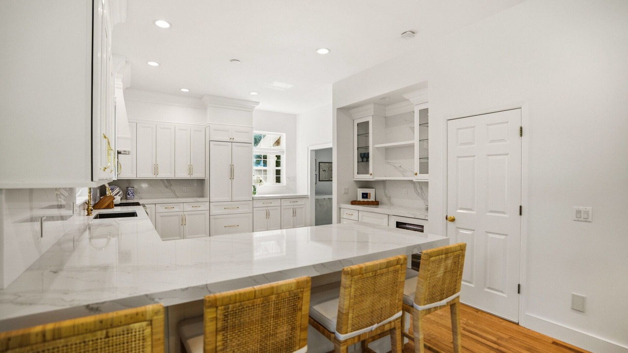 Photo of Kitchen in Northwest Harbor