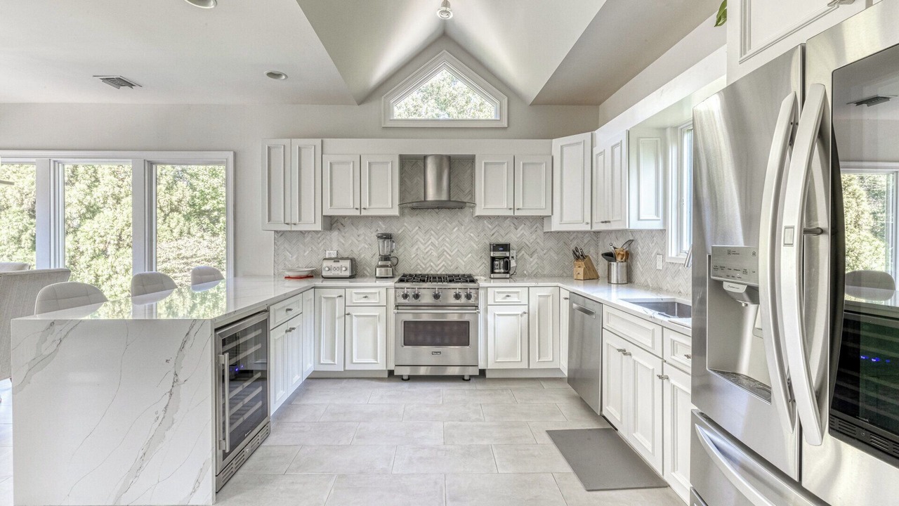 Photo of Kitchen in Northwest Harbor