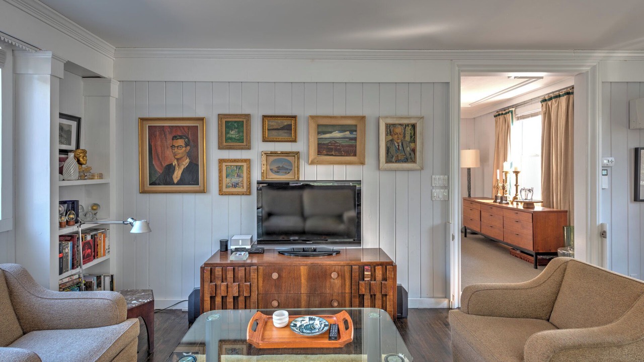 Photo of Livingroom in Bridgehampton