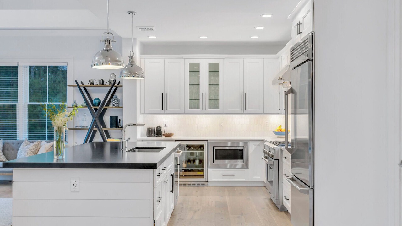 Photo of Kitchen in Northwest Harbor