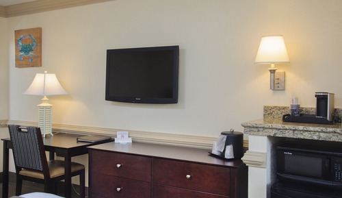 Double Room, 2 Queen Beds, Hearing Accessible