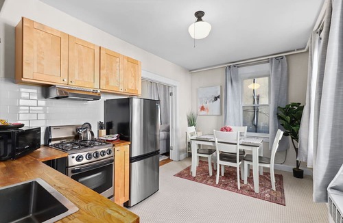 Hastings Apartment | Lovely Hastings home convenient to NYC.