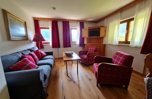 Sankt Oswald Apartment | Beautiful Apartment Near ski Resort