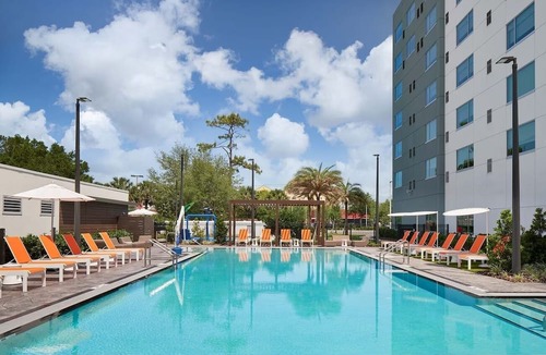 Williamsburg Hotel | 1 King | Element Orlando International Drive | Near SeaWorld & EPIC Universe