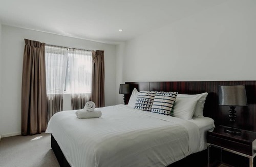 Braddon Apartment | Urban 1-Bed Apartment in the Heart of the City