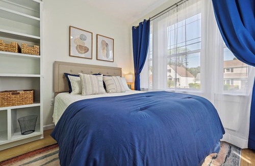 Teaneck Apartment | Private 2BR in Teaneck/13MI to NYC/Free Parking/Laundry/Pets Welcome