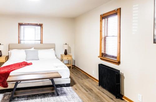 Hackensack Apartment | Charming 2 Bedroom Apartment Near NYC, Metlife Stadium