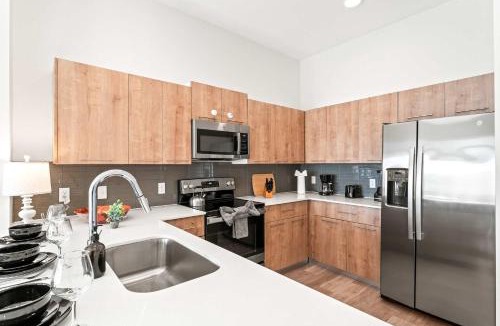 Florida Center Apartment | Riviere 3BR Apartment Stylish King Family Pets Friendly Pool & Gym Near Epic Universe