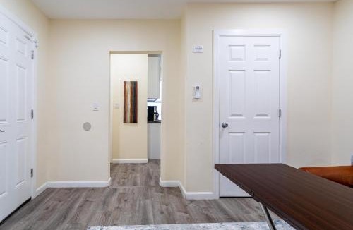 New Rochelle Apartment | Luxe Retreat 2 Bedroom Hideaway Minutes from NYC
