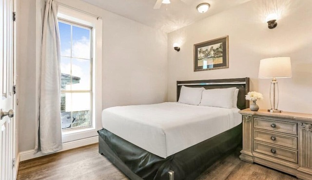 20% OFF Monthly | 10% OFF Weekly-Breathtaking Condo with Excellent Amenities