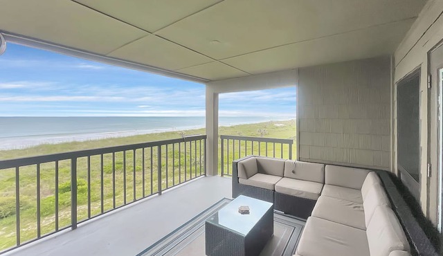 DIRECT Oceanfront, FULLY-UPDATED 2BR/2BA, Vilano Bch, 7 mins to downtown St.Aug!