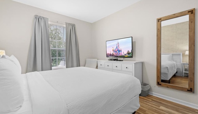 Apartment near epic universal and OCCC Conv Center