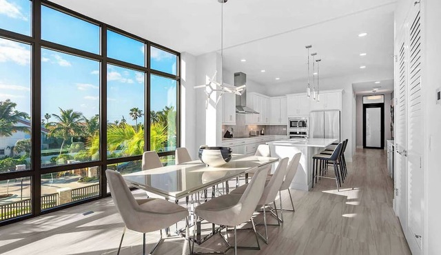 Beachside Breeze | NEW Beachfront Condo w Ocean Views, Balcony & Premium Decor