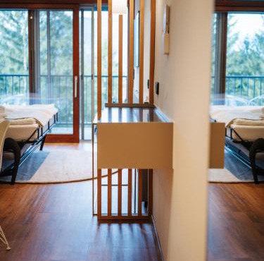 Design Apartment am Ossiacher See mit Seezugang